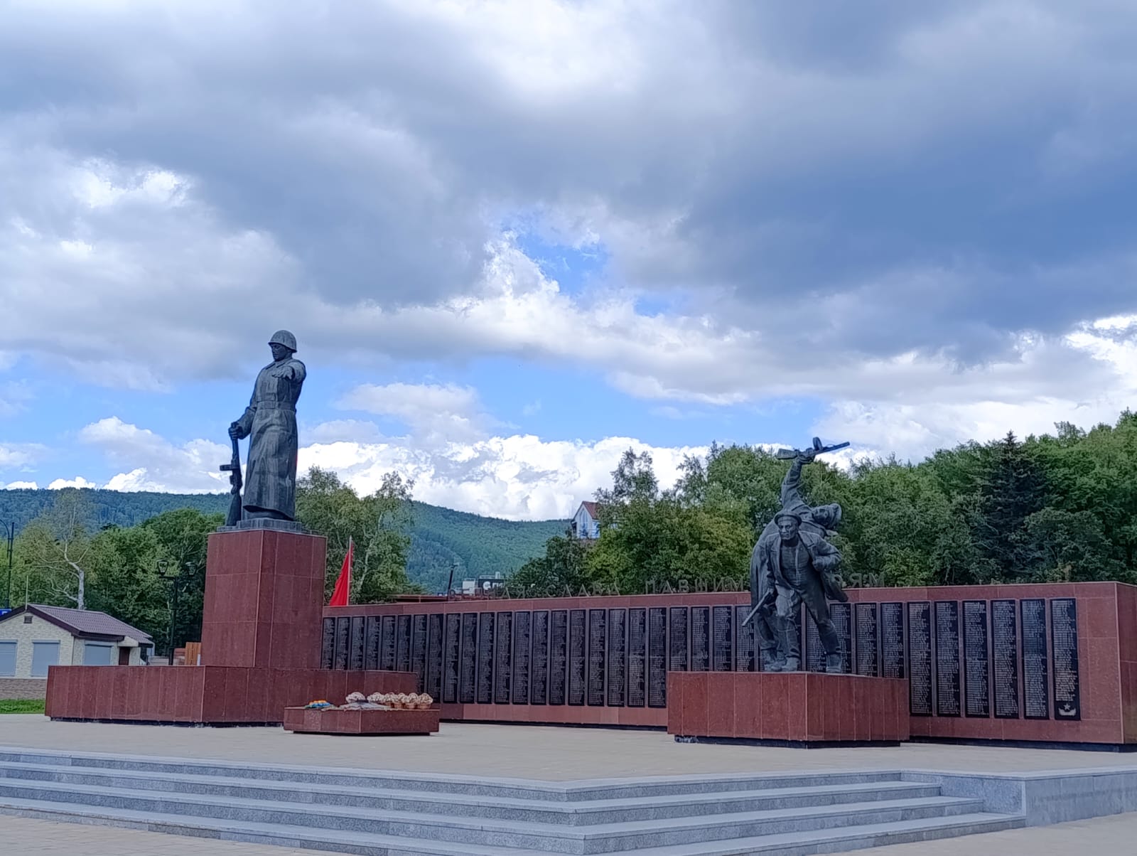 https://upforme.ru/uploads/0001/d0/60/2/653223.jpg