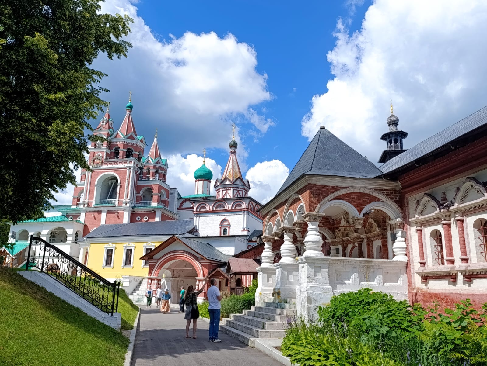 https://upforme.ru/uploads/0001/d0/60/2/681892.jpg