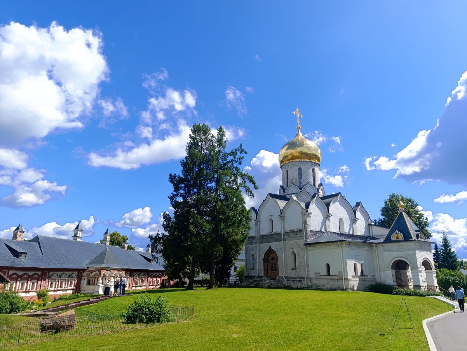 https://upforme.ru/uploads/0001/d0/60/2/716799.jpg