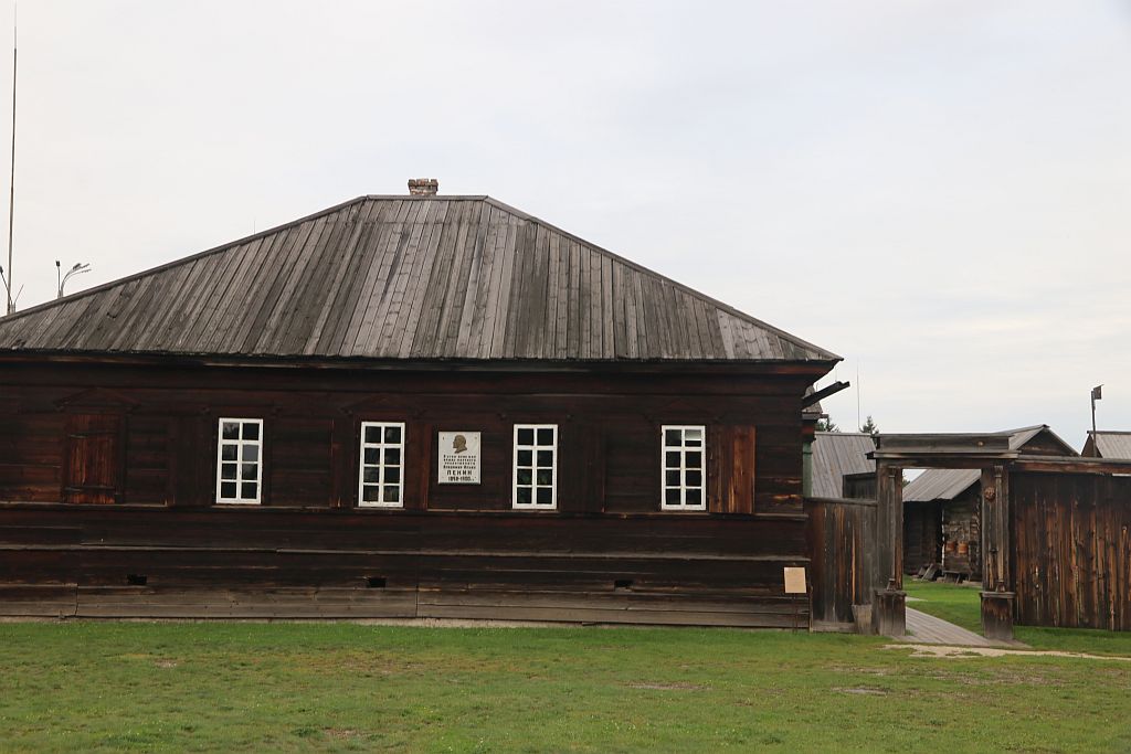 https://upforme.ru/uploads/0001/d0/60/2/788628.jpg