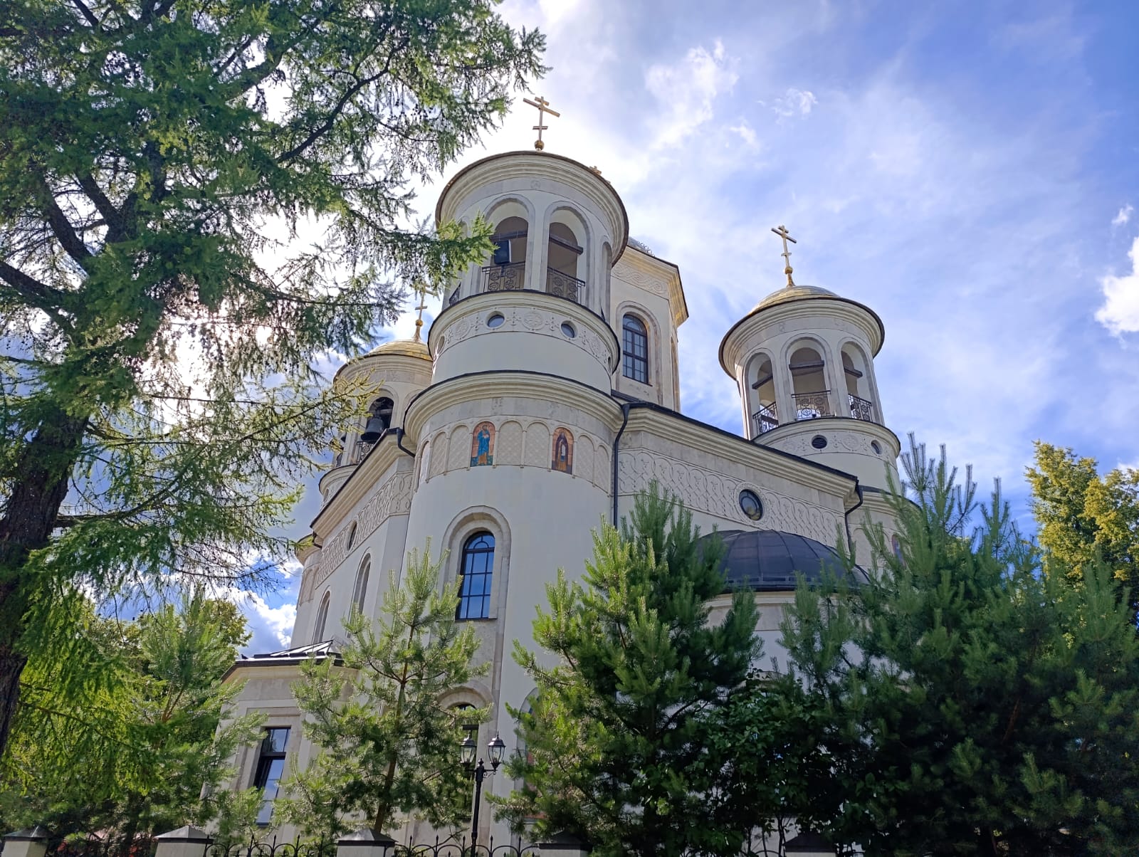 https://upforme.ru/uploads/0001/d0/60/2/793286.jpg