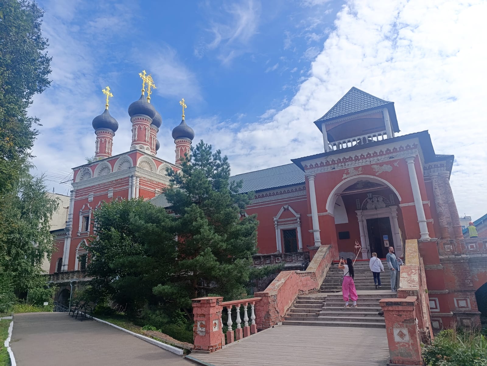 https://upforme.ru/uploads/0001/d0/60/2/802624.jpg