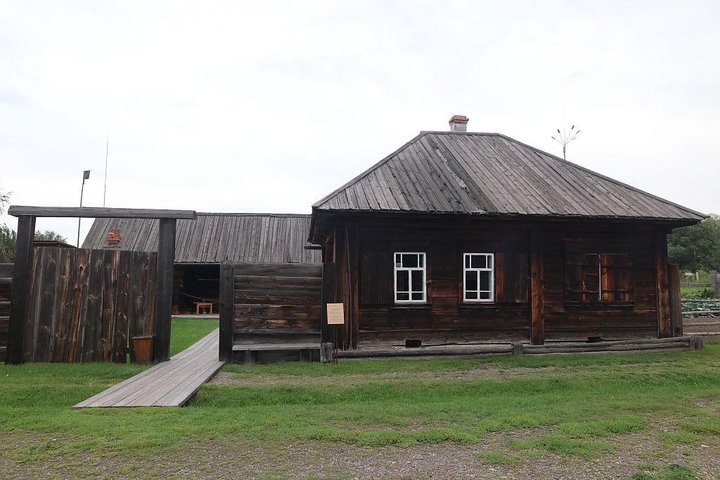 https://upforme.ru/uploads/0001/d0/60/2/849274.jpg