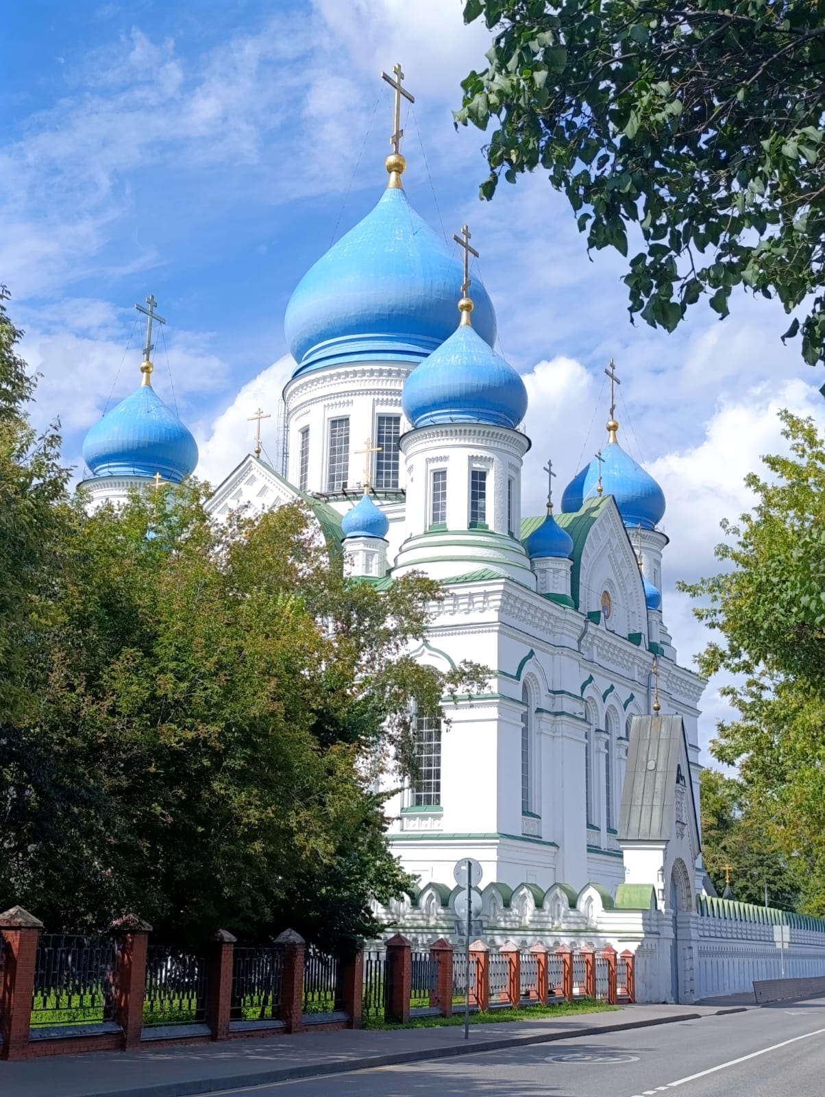 https://upforme.ru/uploads/0001/d0/60/2/868130.jpg
