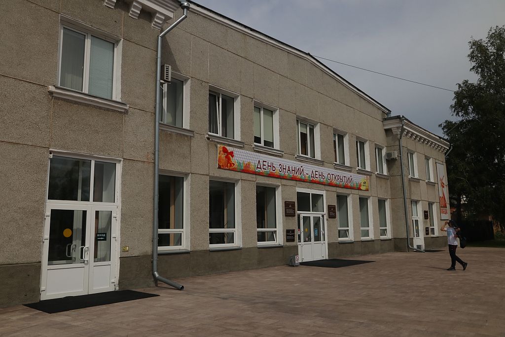 https://upforme.ru/uploads/0001/d0/60/2/925668.jpg