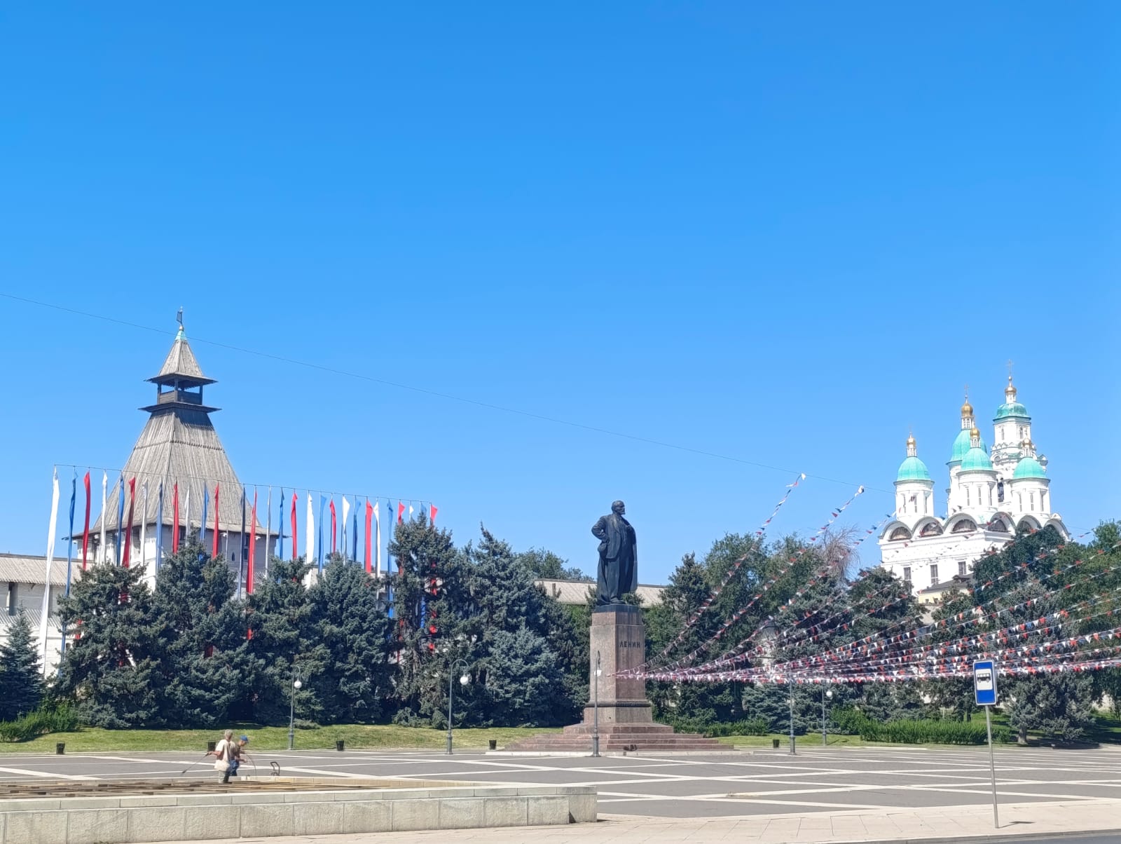 https://upforme.ru/uploads/0001/d0/60/2/957022.jpg