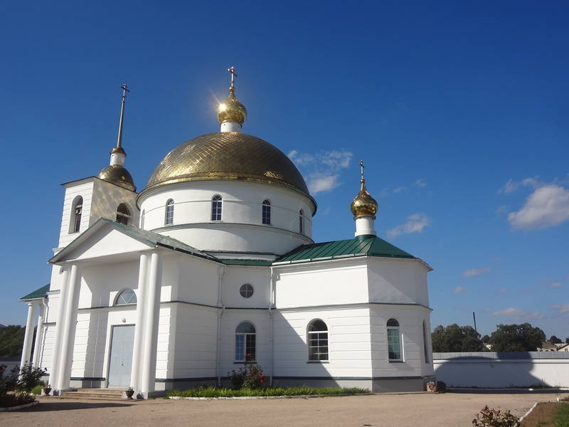 https://upforme.ru/uploads/0001/d0/60/2438/74225.jpg