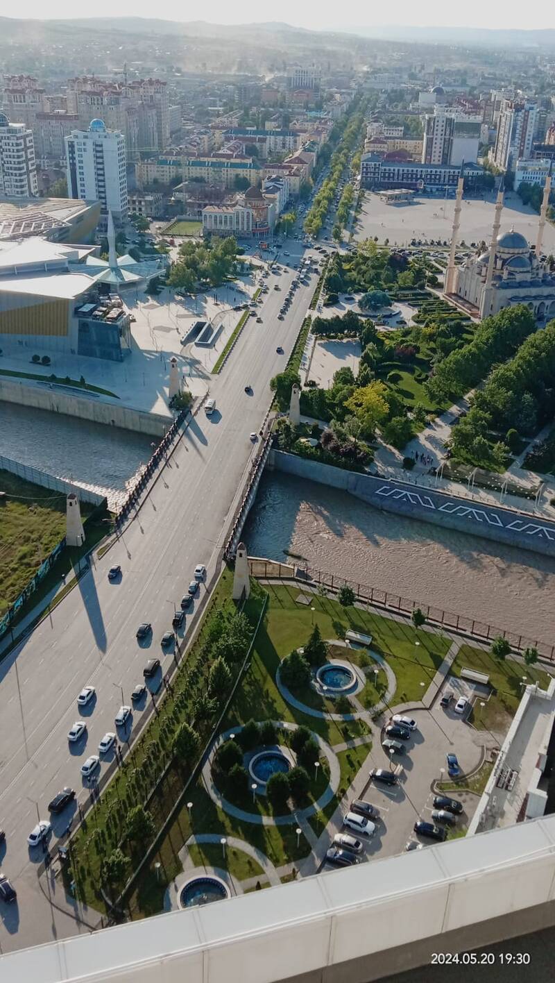 https://upforme.ru/uploads/0001/d0/60/2802/147861.jpg