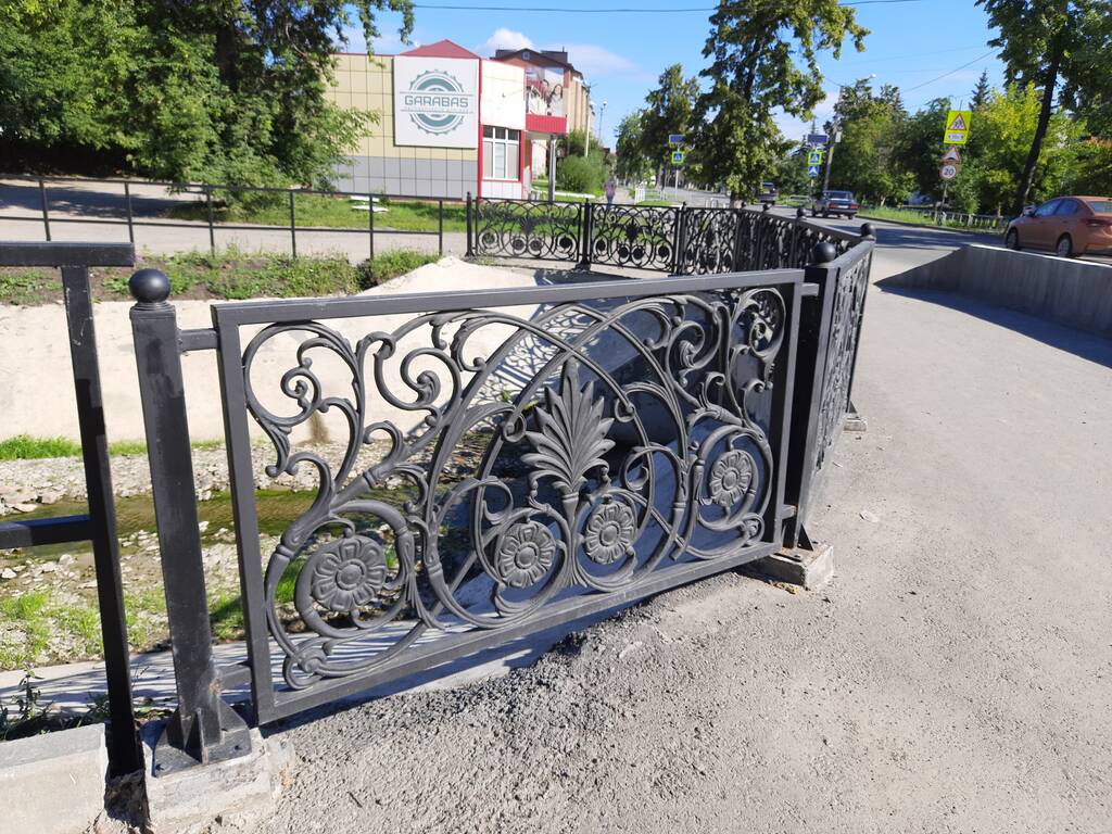 https://upforme.ru/uploads/0001/d0/60/2802/202617.jpg