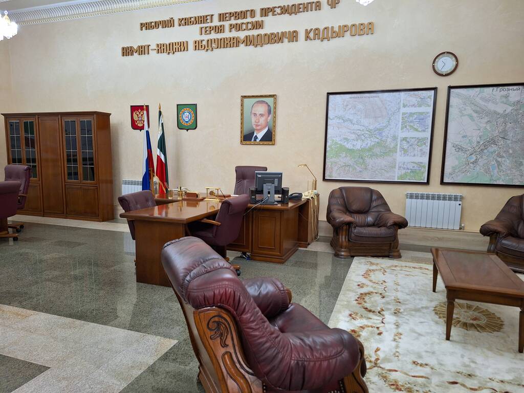https://upforme.ru/uploads/0001/d0/60/2802/339210.jpg
