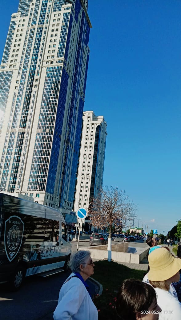https://upforme.ru/uploads/0001/d0/60/2802/554149.jpg
