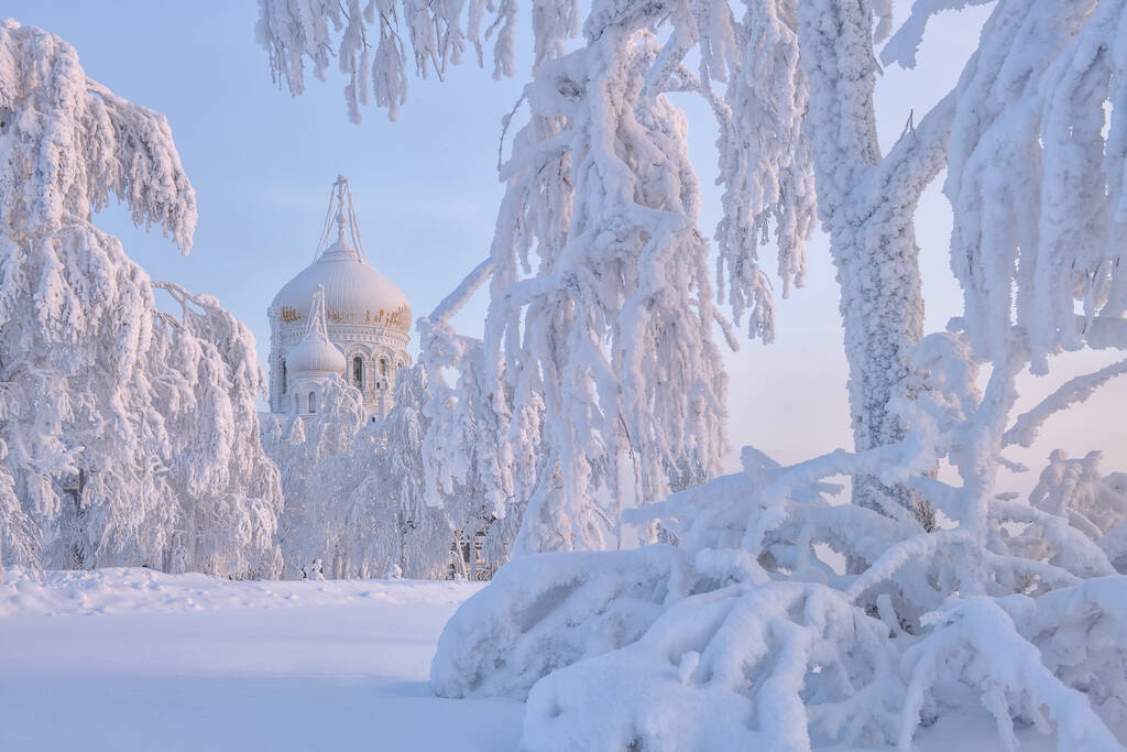 https://upforme.ru/uploads/0001/d0/60/2802/734665.jpg