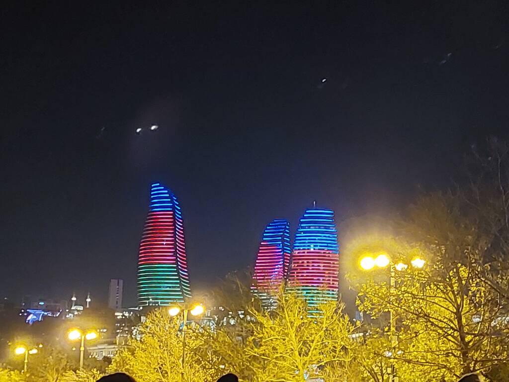 https://upforme.ru/uploads/0001/d0/60/2938/177861.jpg