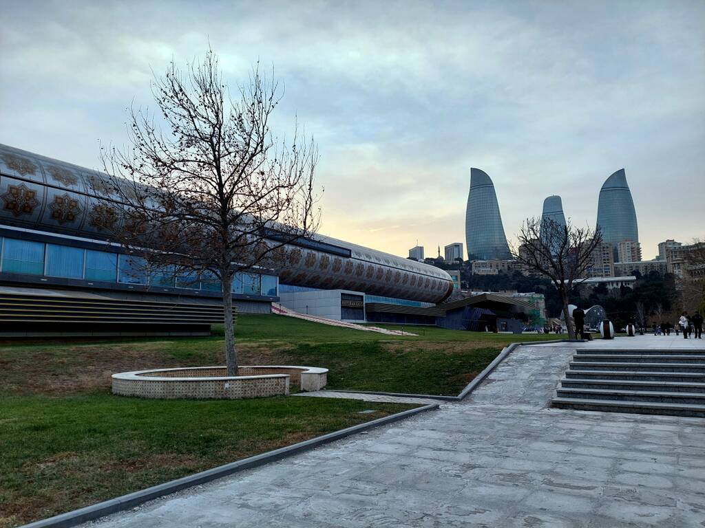 https://upforme.ru/uploads/0001/d0/60/2938/287317.jpg