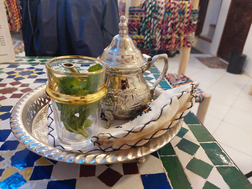 https://upforme.ru/uploads/0001/d0/60/2938/303946.jpg