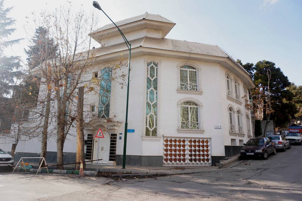 https://upforme.ru/uploads/0001/d0/60/2938/371513.jpg
