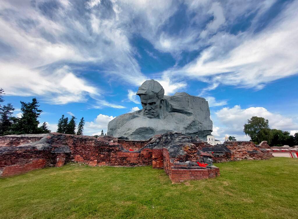 https://upforme.ru/uploads/0001/d0/60/2938/395032.jpg
