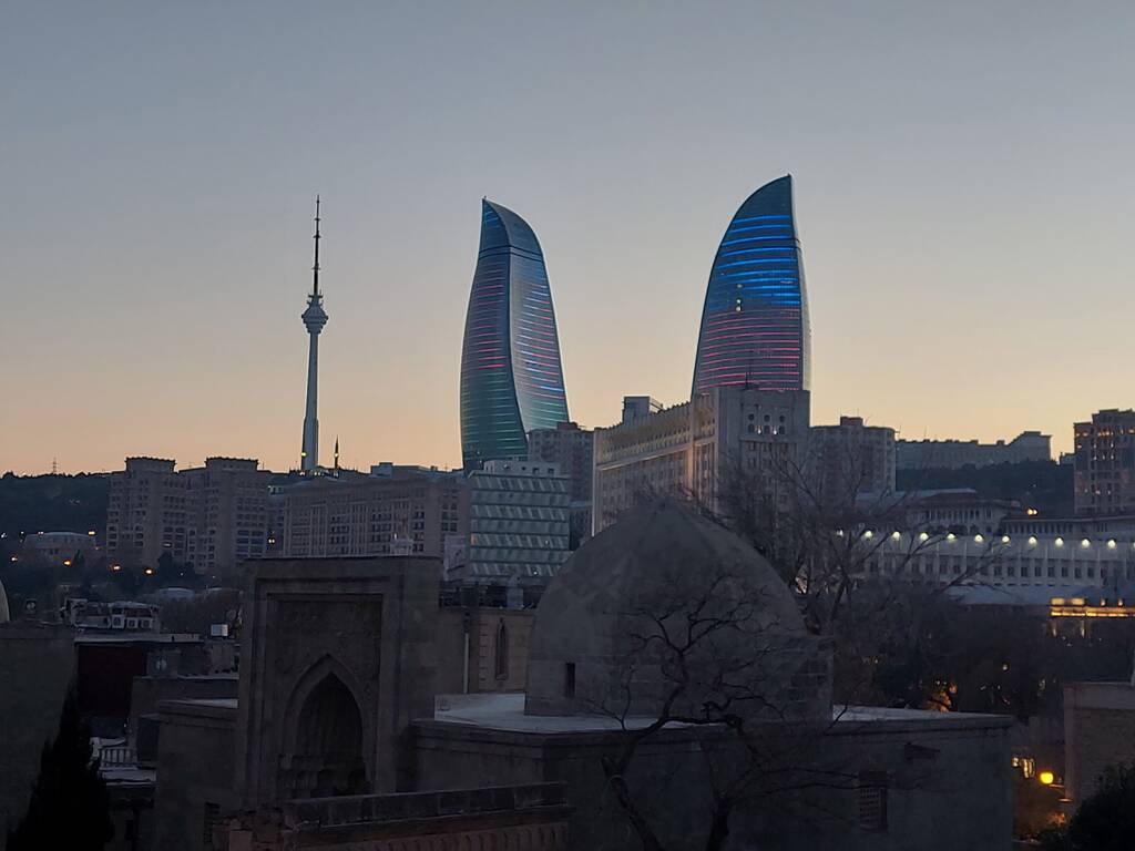 https://upforme.ru/uploads/0001/d0/60/2938/588865.jpg