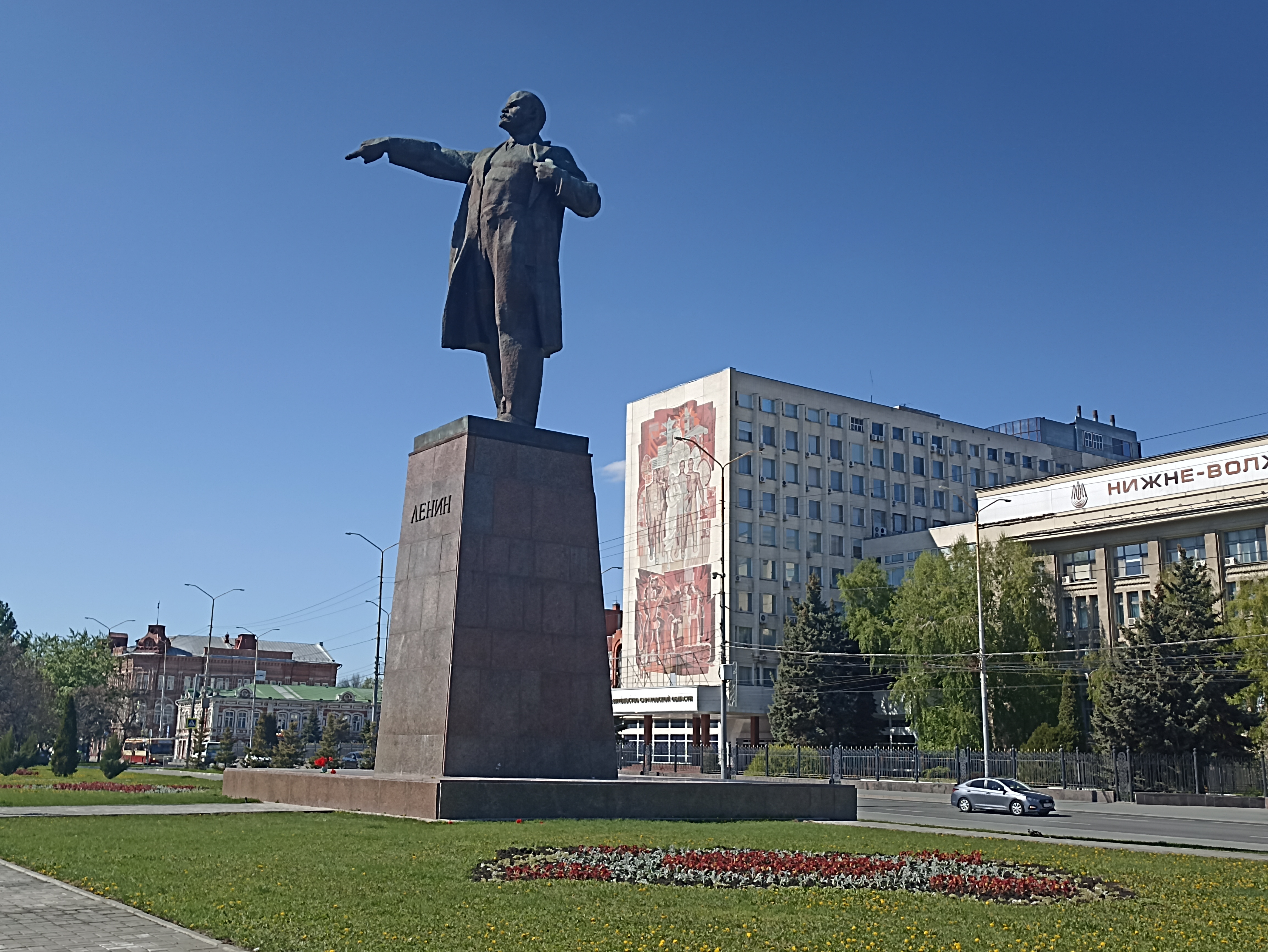 https://upforme.ru/uploads/0001/d0/60/3/276116.jpg