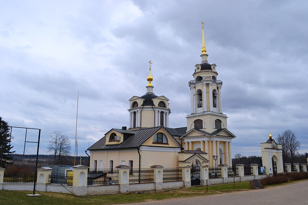 https://upforme.ru/uploads/0001/d0/60/4591/110127.jpg