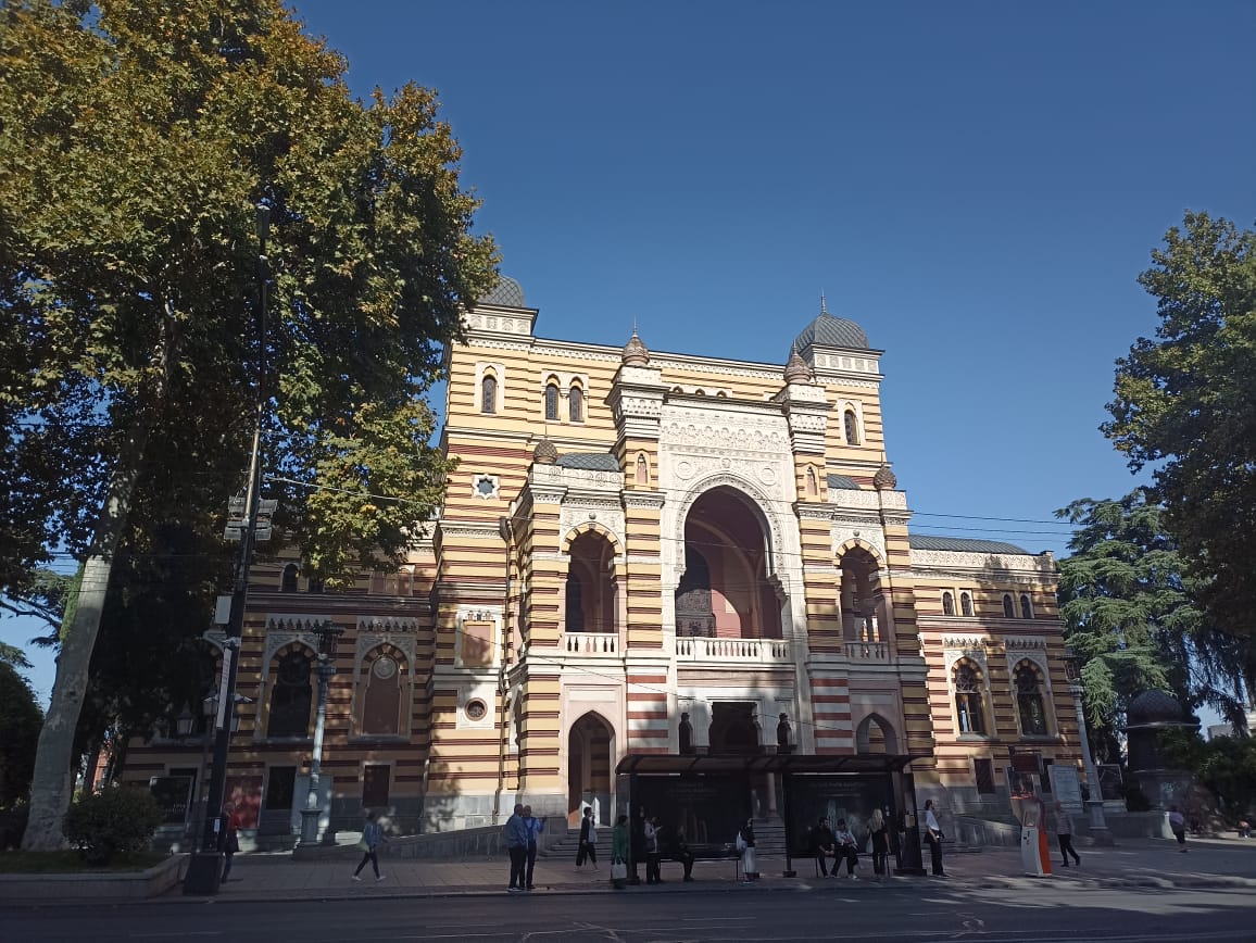 https://upforme.ru/uploads/0001/d0/60/4760/171053.jpg