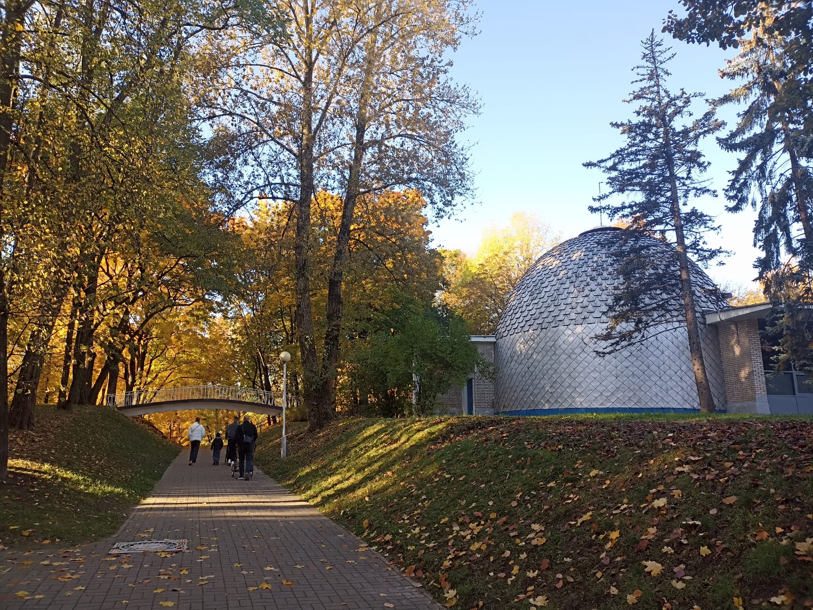 https://upforme.ru/uploads/0001/d0/60/4760/192946.jpg