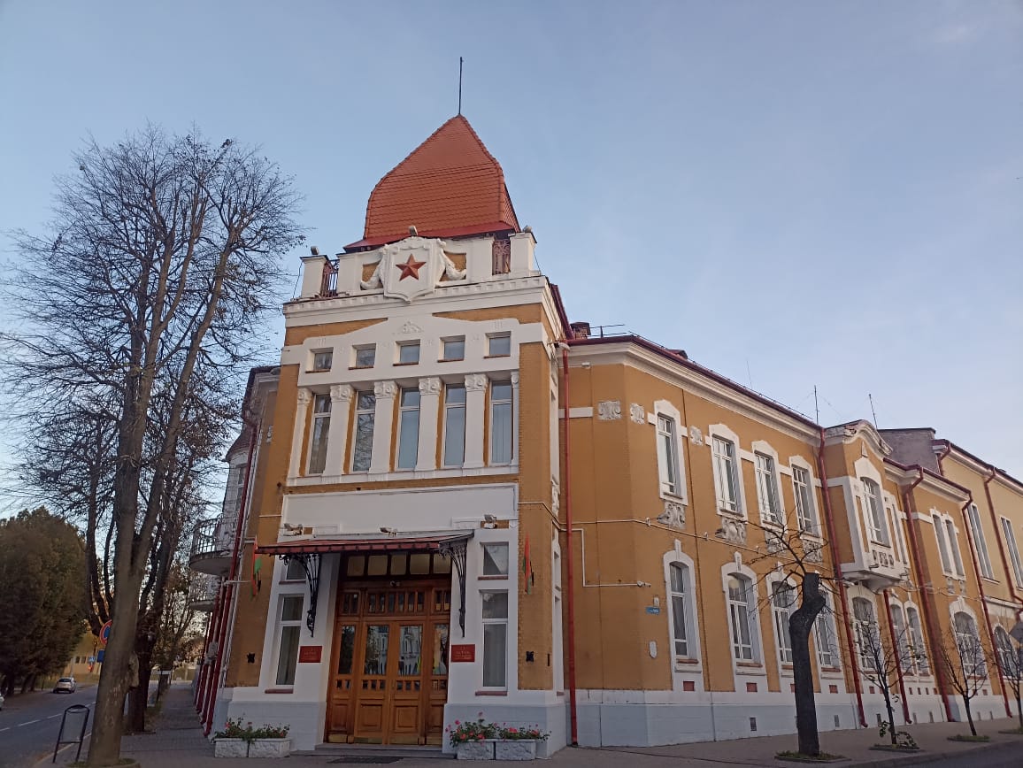 https://upforme.ru/uploads/0001/d0/60/4760/206573.jpg