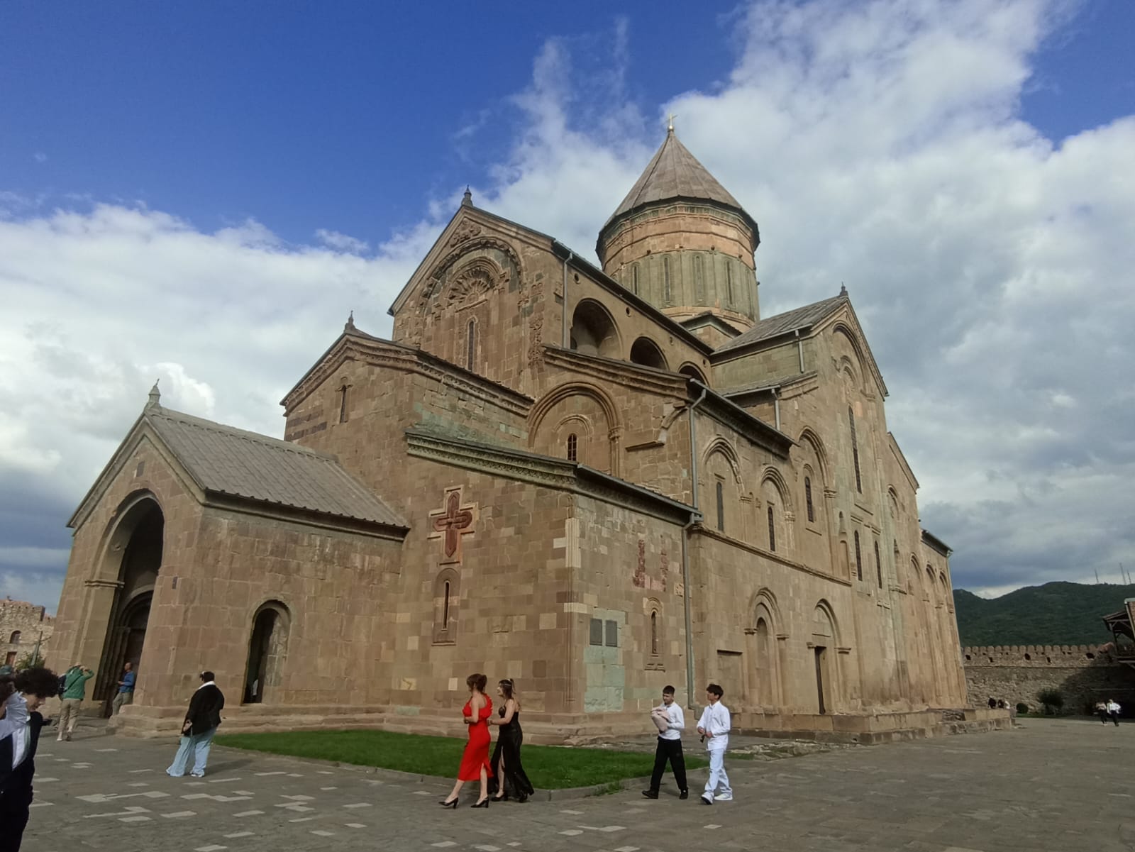 https://upforme.ru/uploads/0001/d0/60/4760/259705.jpg