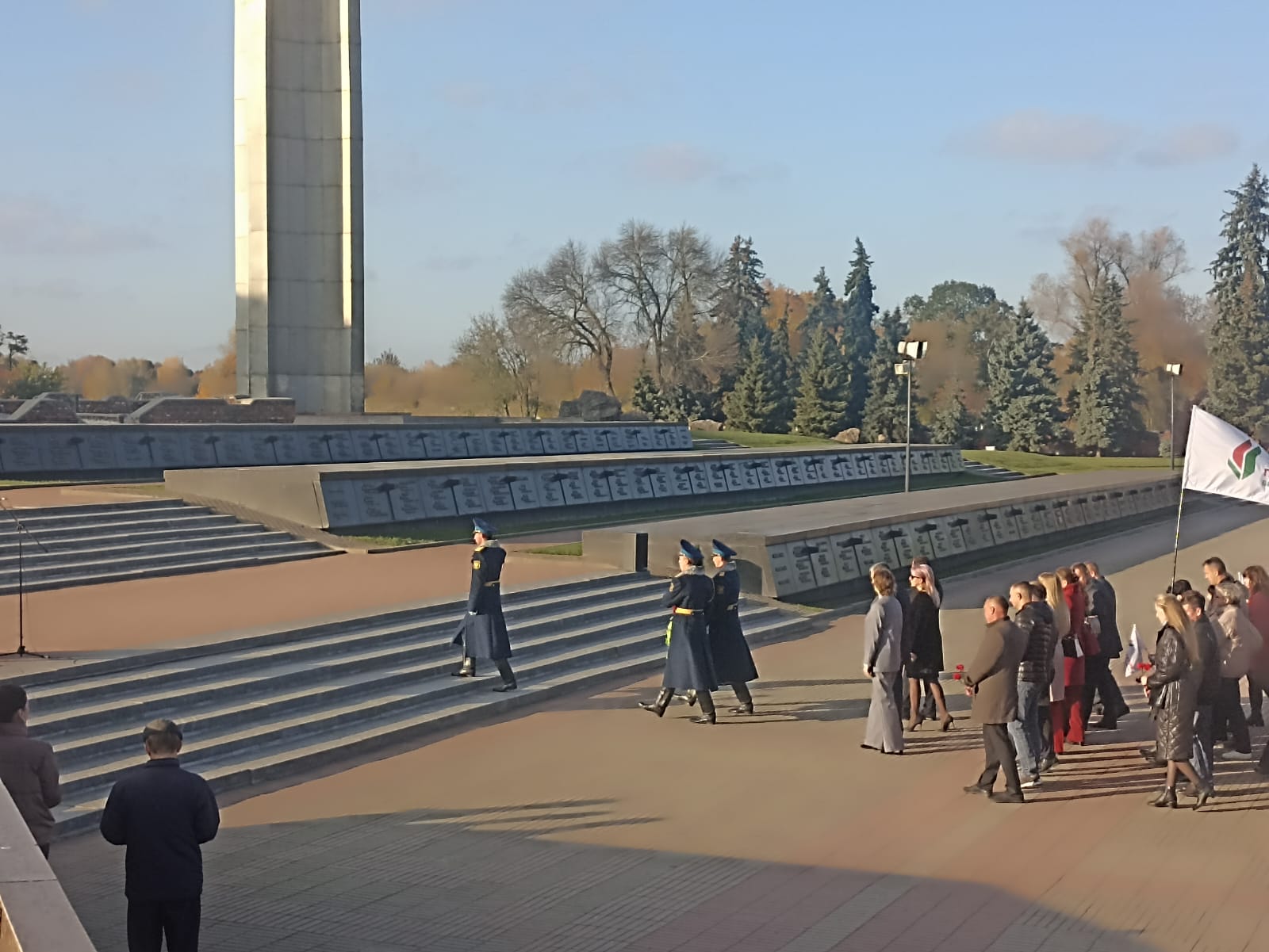 https://upforme.ru/uploads/0001/d0/60/4760/491295.jpg