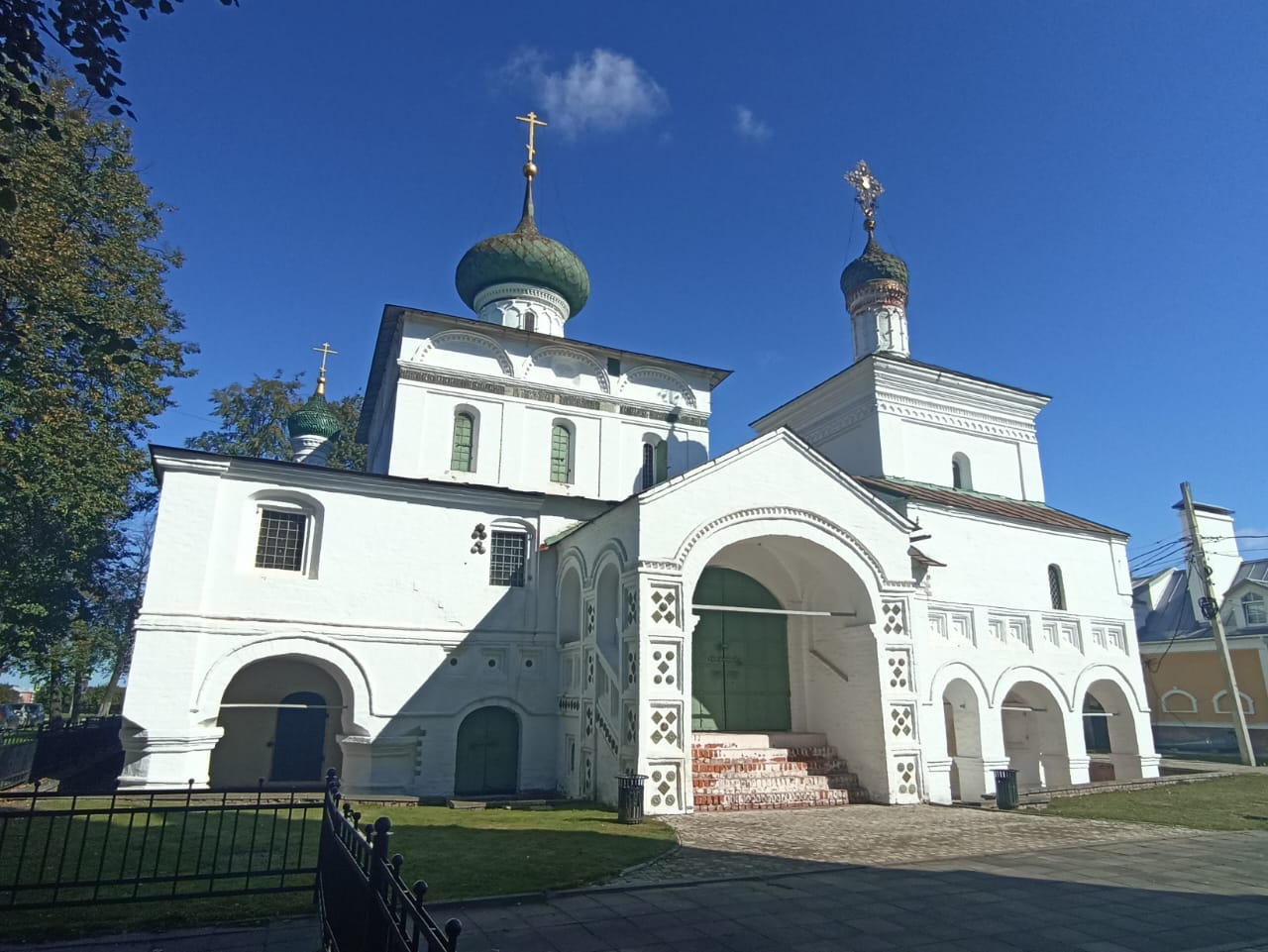 https://upforme.ru/uploads/0001/d0/60/4760/555179.jpg