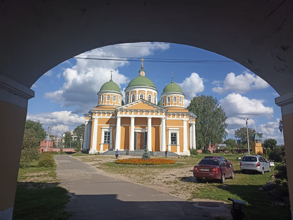https://upforme.ru/uploads/0001/d0/60/4760/976129.jpg