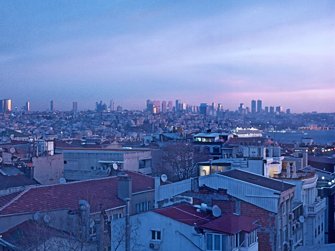 https://upforme.ru/uploads/0001/d0/60/4784/125393.jpg