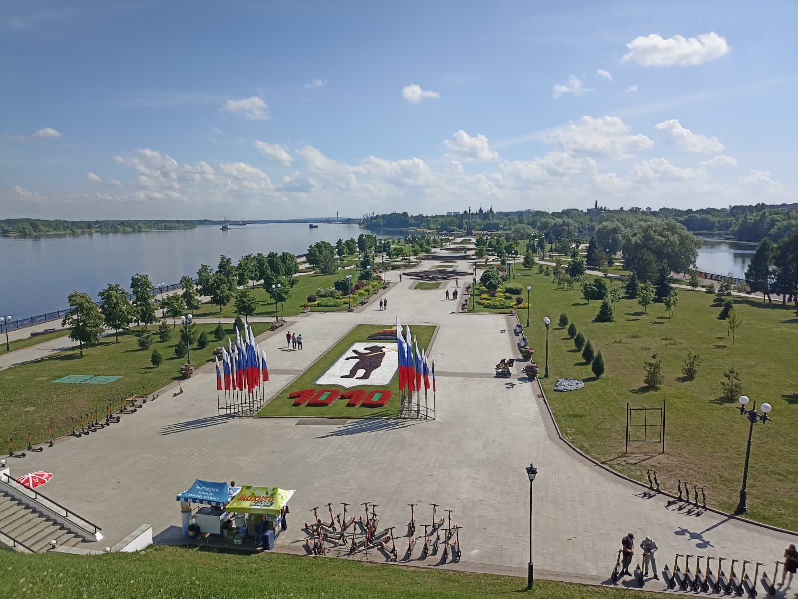 https://upforme.ru/uploads/0001/d0/60/4784/206181.jpg