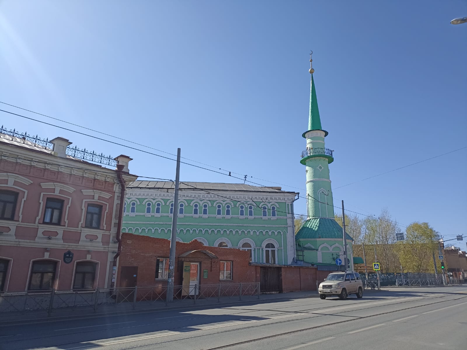 https://upforme.ru/uploads/0001/d0/60/4784/404821.jpg