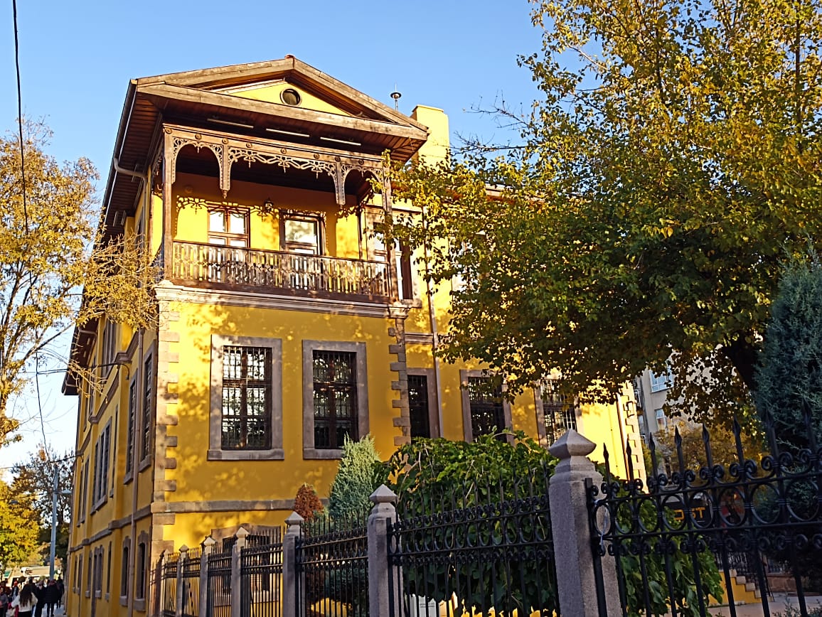 https://upforme.ru/uploads/0001/d0/60/4784/451762.jpg