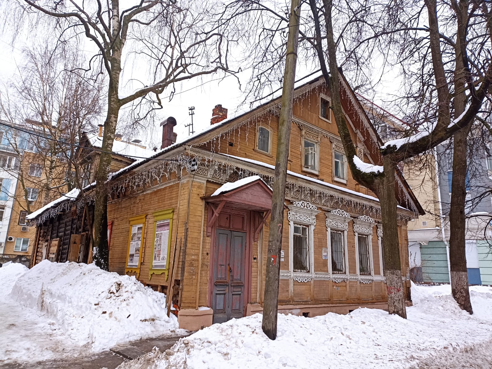 https://upforme.ru/uploads/0001/d0/60/4784/557877.jpg