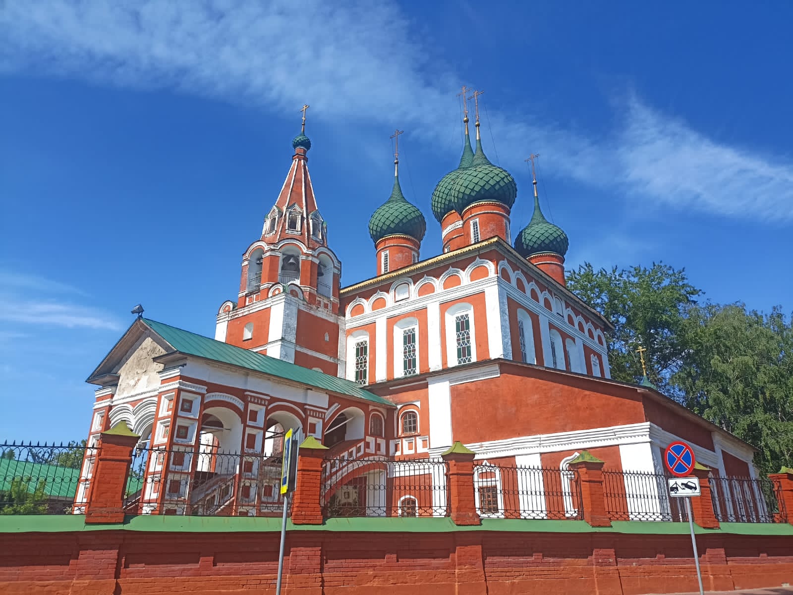 https://upforme.ru/uploads/0001/d0/60/4784/689923.jpg