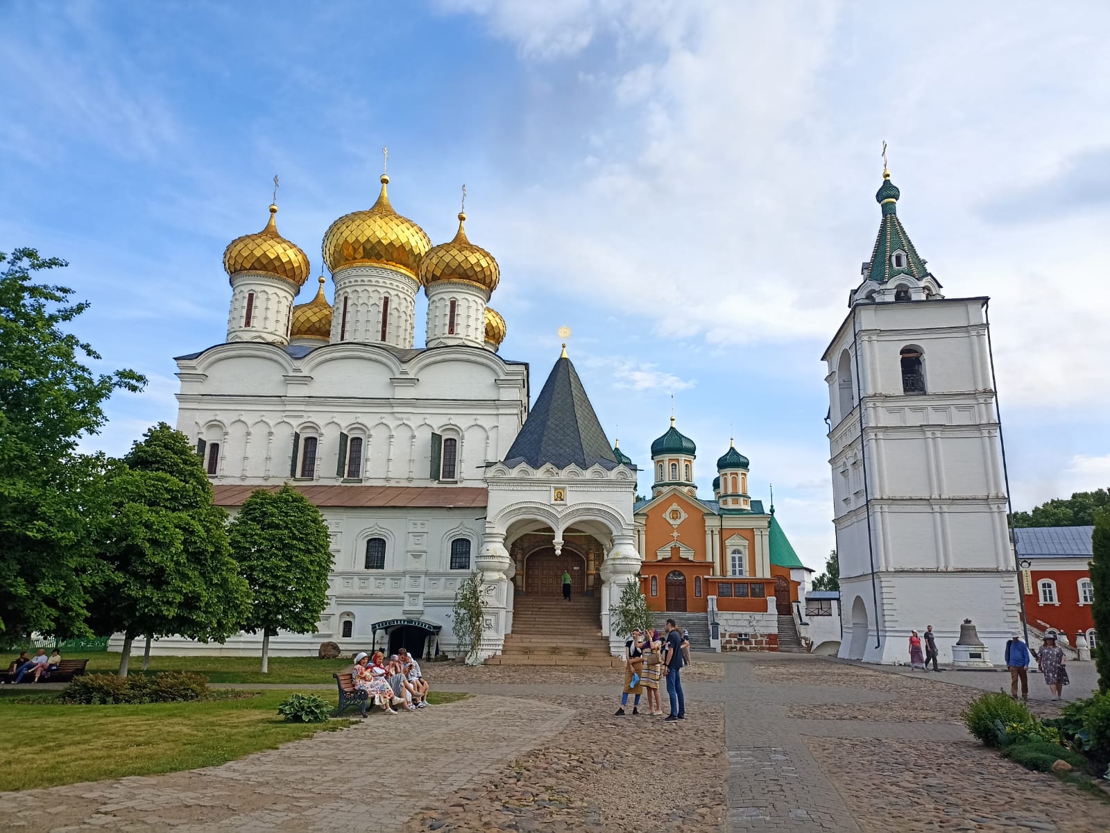 https://upforme.ru/uploads/0001/d0/60/4784/787344.jpg