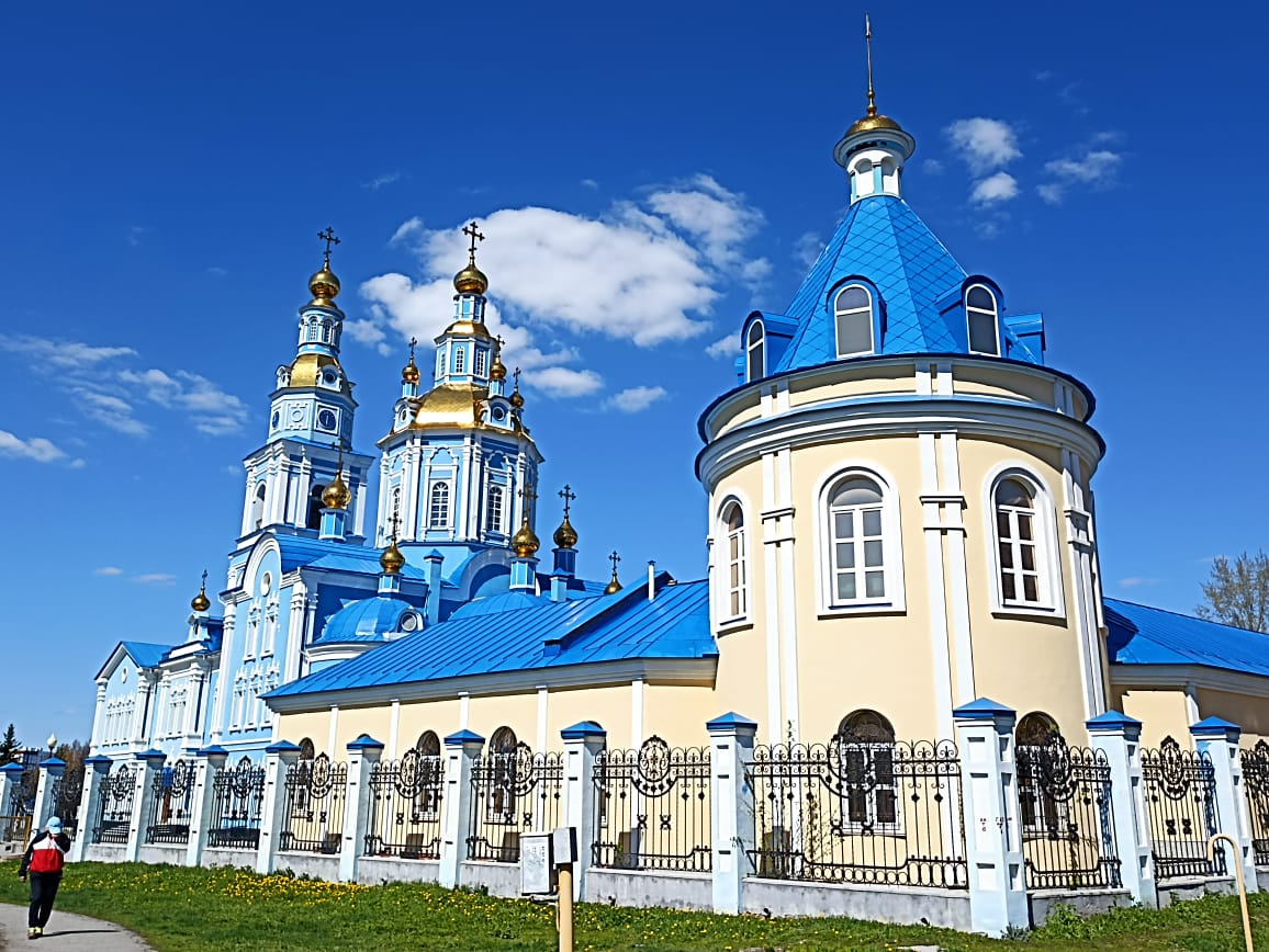 https://upforme.ru/uploads/0001/d0/60/4784/826074.jpg
