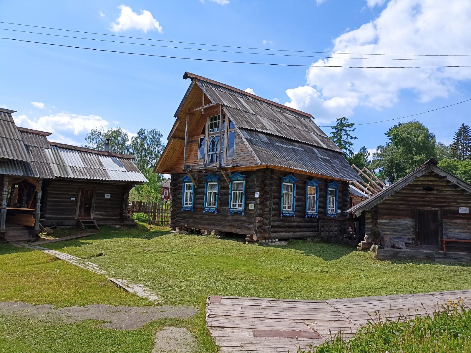 https://upforme.ru/uploads/0001/d0/60/4784/91494.jpg