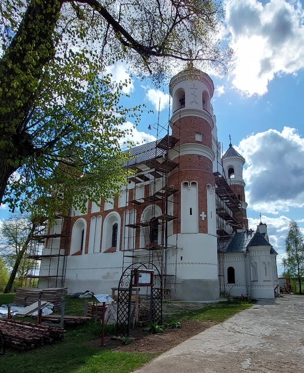 https://upforme.ru/uploads/0001/d0/60/479/t973574.jpg