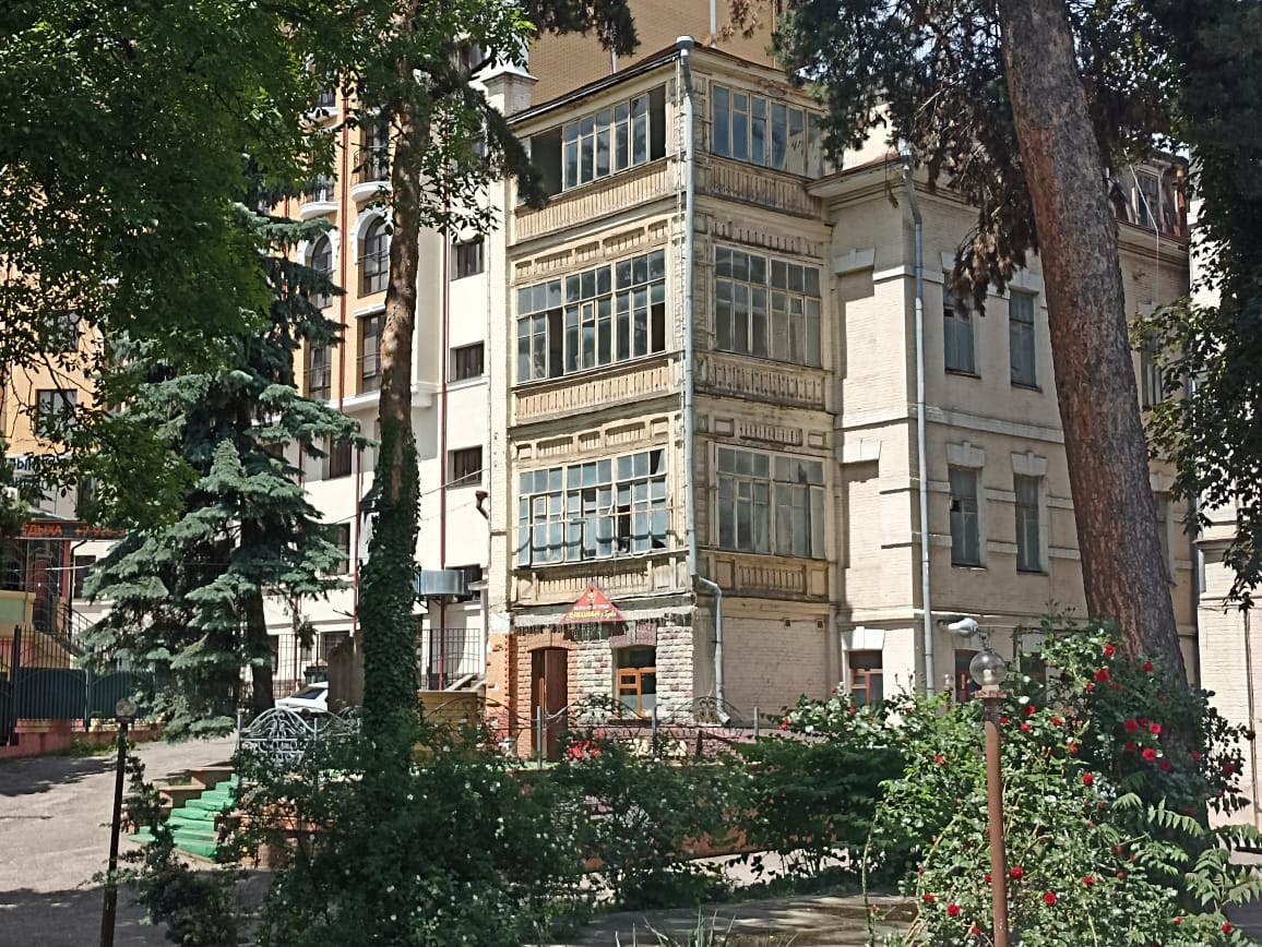 https://upforme.ru/uploads/0001/d0/60/4870/348173.jpg