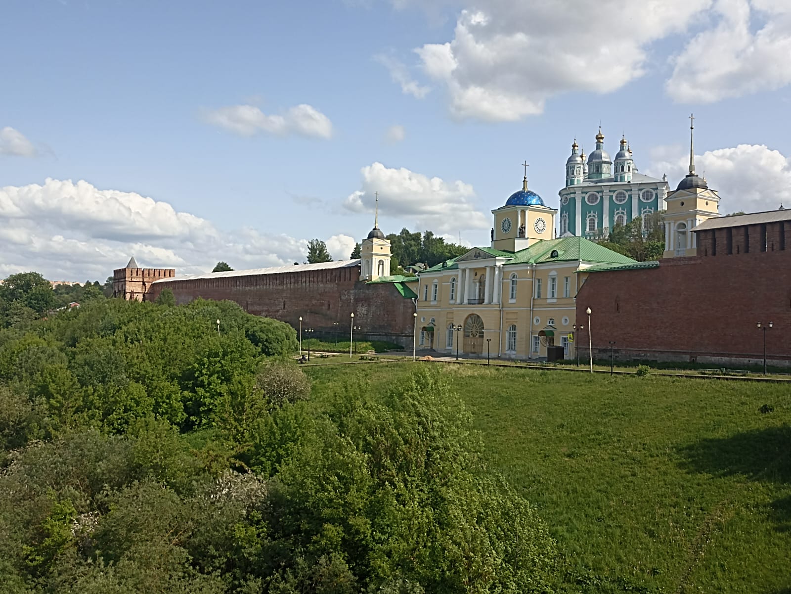 https://upforme.ru/uploads/0001/d0/60/4870/624146.jpg