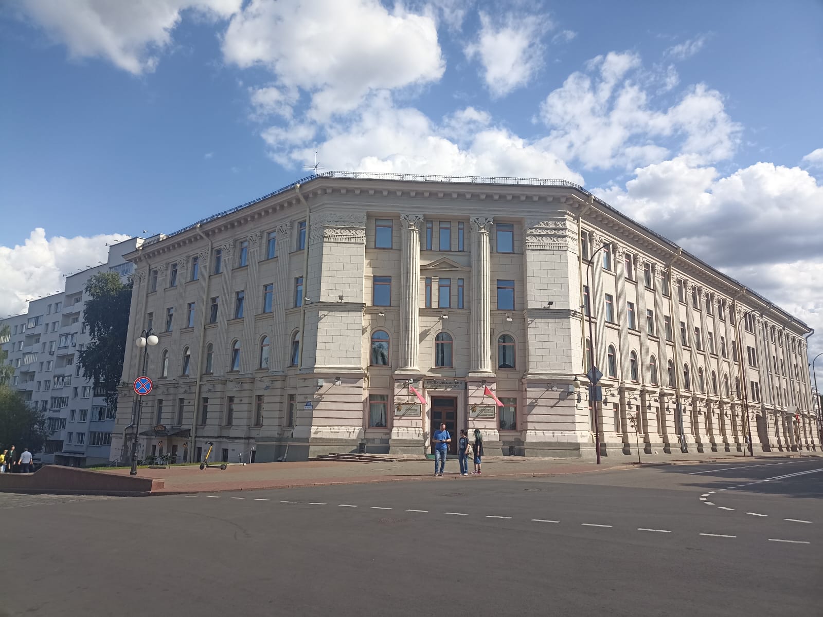 https://upforme.ru/uploads/0001/d0/60/4870/720648.jpg