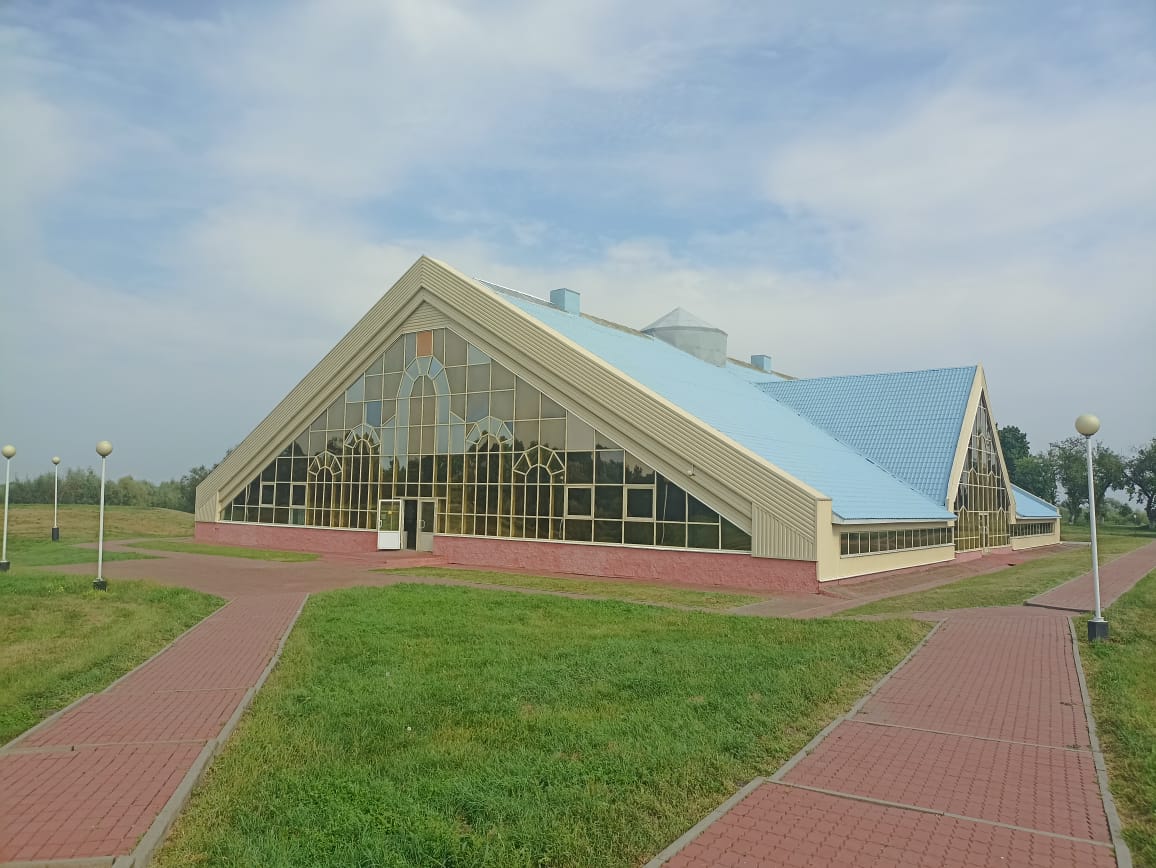 https://upforme.ru/uploads/0001/d0/60/4870/938752.jpg