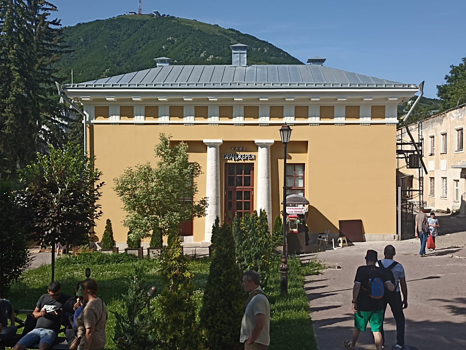 https://upforme.ru/uploads/0001/d0/60/4870/992545.jpg