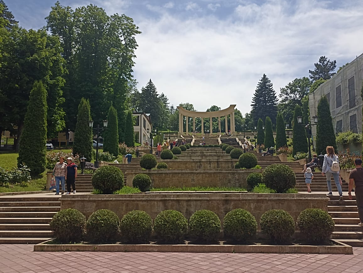 https://upforme.ru/uploads/0001/d0/60/4870/994227.jpg