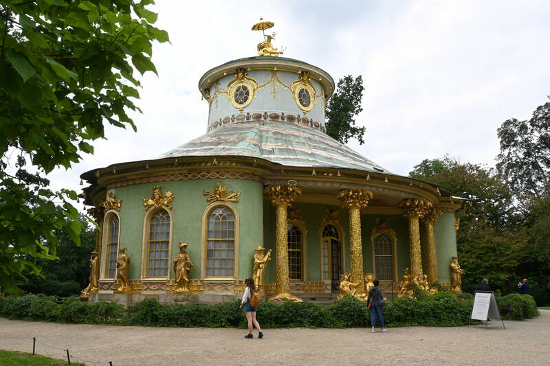 https://upforme.ru/uploads/0001/d0/60/4912/277822.jpg