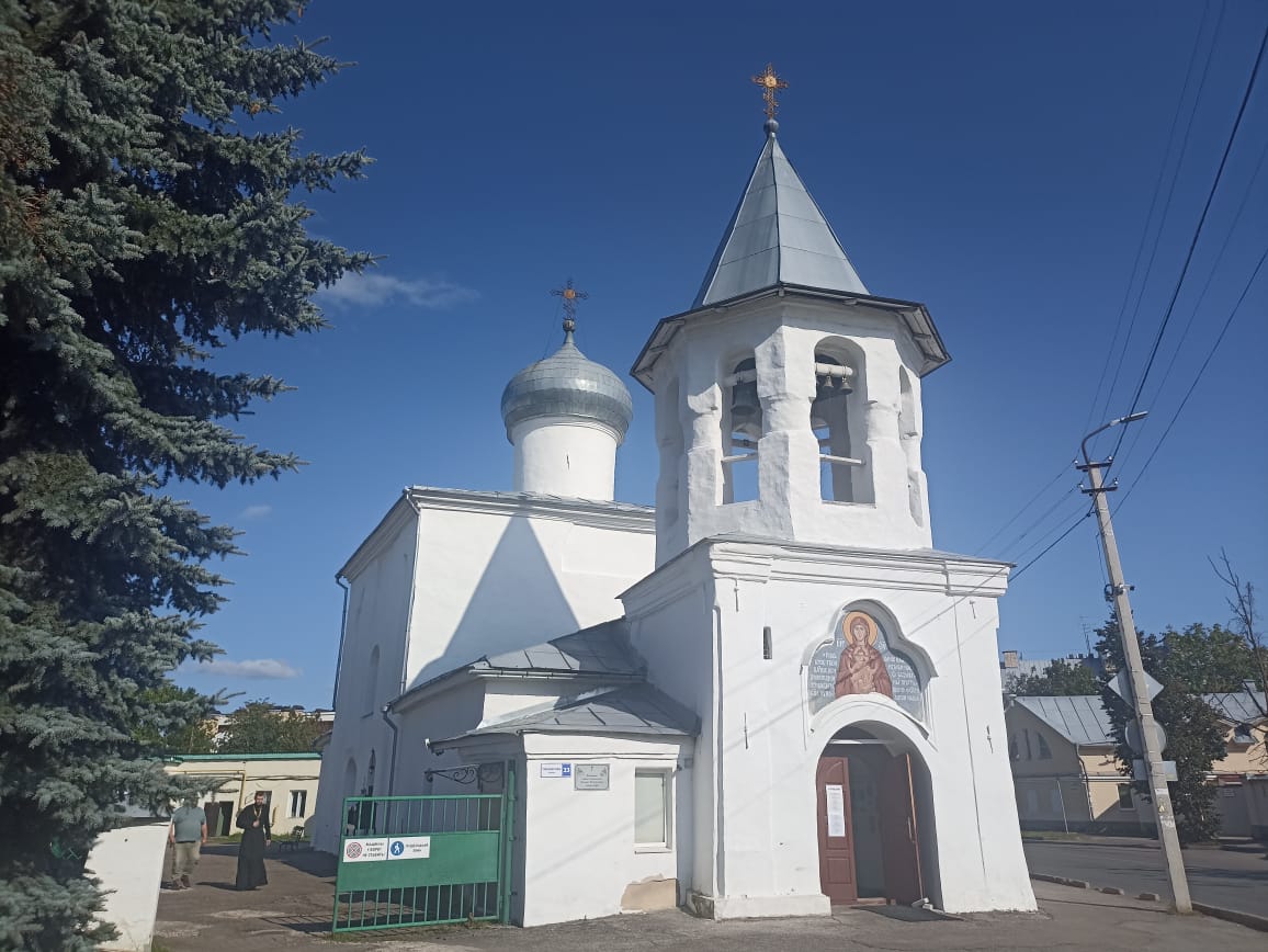 https://upforme.ru/uploads/0001/d0/60/4914/21206.jpg