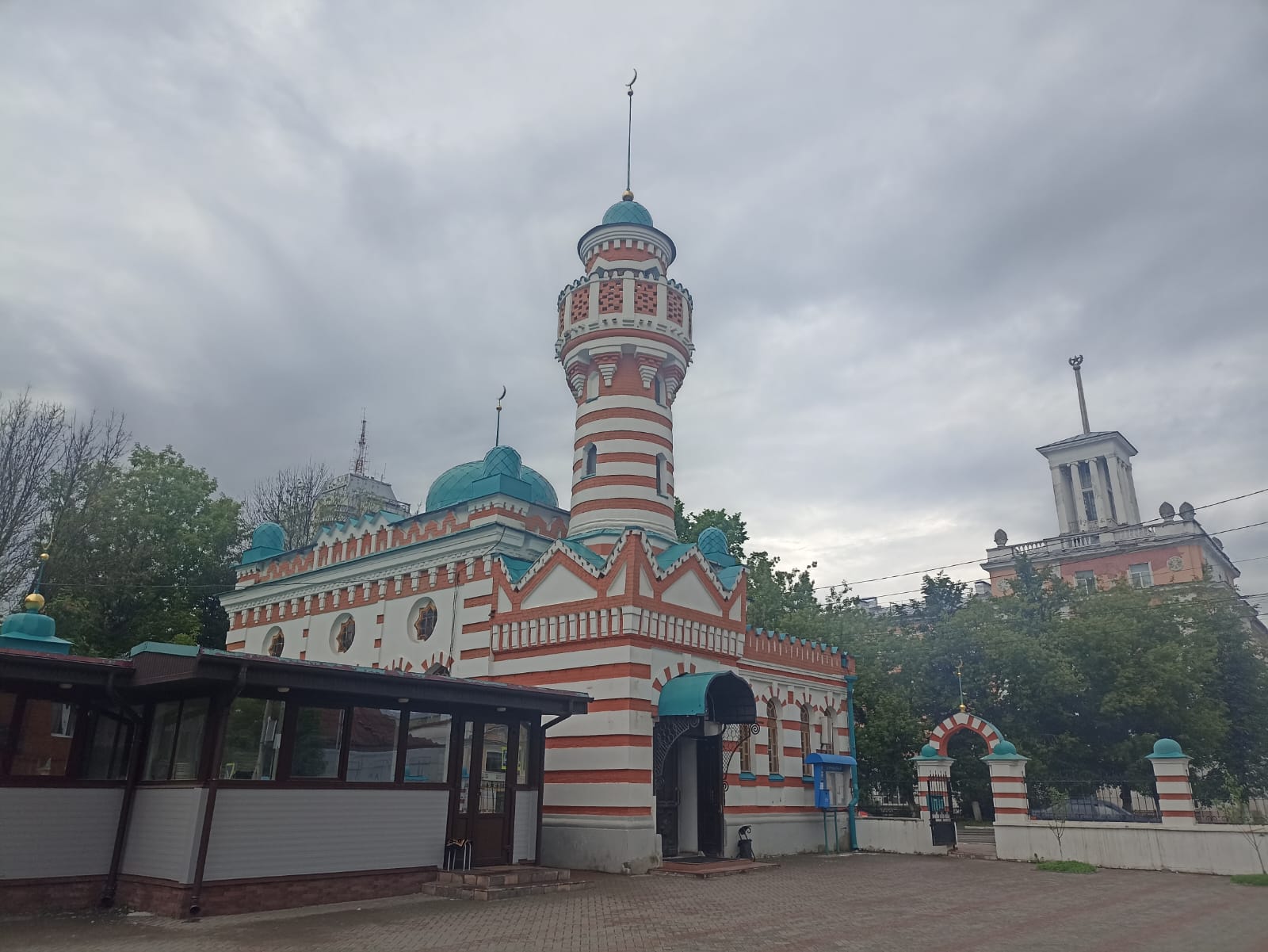 https://upforme.ru/uploads/0001/d0/60/4914/231806.jpg